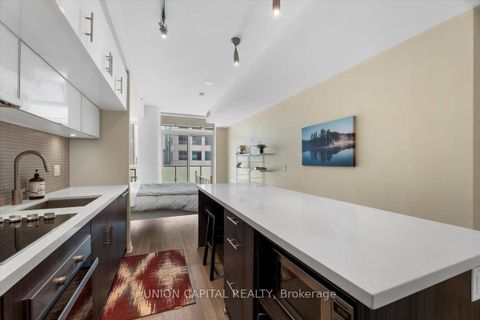 Photo 2 at 2803 - 8 Mercer Street, Waterfront Communities C1, Toronto
