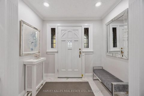 Photo 2 at 141 Old Forest Hill Road, Forest Hill North, Toronto