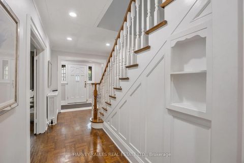 Photo 5 at 141 Old Forest Hill Road, Forest Hill North, Toronto