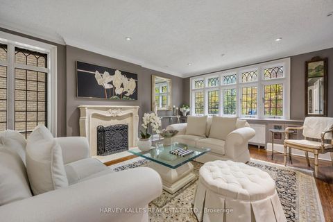 Photo 10 at 141 Old Forest Hill Road, Forest Hill North, Toronto