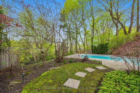 Photo 34 at 141 Old Forest Hill Road, Forest Hill North, Toronto