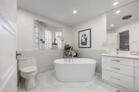 Photo 37 at 141 Old Forest Hill Road, Forest Hill North, Toronto