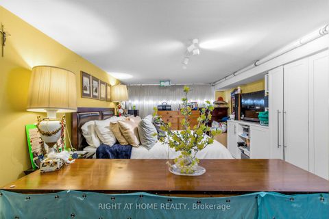 Photo 25 at 5 Thwaite Avenue, Jane Heights, Toronto