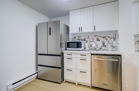 Photo 11 at 409 - 8 Crescent Town Road, Crescent Town, Toronto