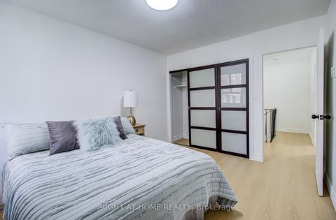 Photo 27 at 409 - 8 Crescent Town Road, Crescent Town, Toronto