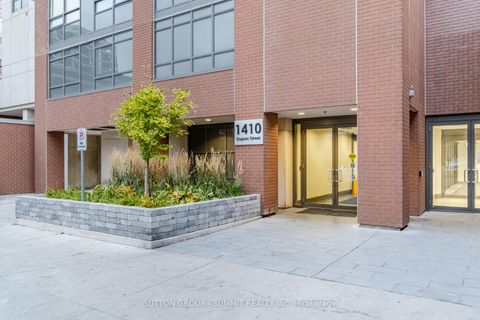 Photo 2 at 311 - 1410 DUPONT Street, Junction, Toronto