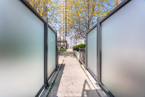 Photo 27 at 311 - 1410 DUPONT Street, Junction, Toronto