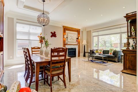 Photo 4 at 37 CHATFIELD Drive, Don Mills, Toronto