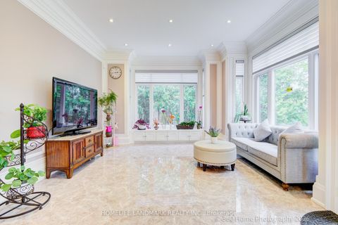Photo 8 at 37 CHATFIELD Drive, Don Mills, Toronto
