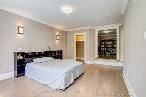 Photo 35 at 37 CHATFIELD Drive, Don Mills, Toronto