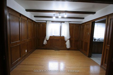 Photo 7 at 260 Moore Park Avenue, Newtonbrook West, Toronto