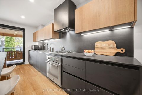 Photo 8 at 87 Mackay Avenue, Davenport, Toronto