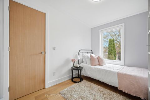 Photo 18 at 87 Mackay Avenue, Davenport, Toronto