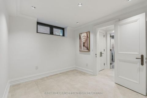 Photo 41 at 8 Baby Point Terrace, Lambton Baby Point, Toronto