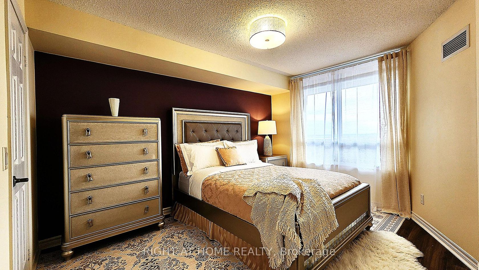 2422 - 700 Humberwood Boulevard, Clairville, Toronto photo 4