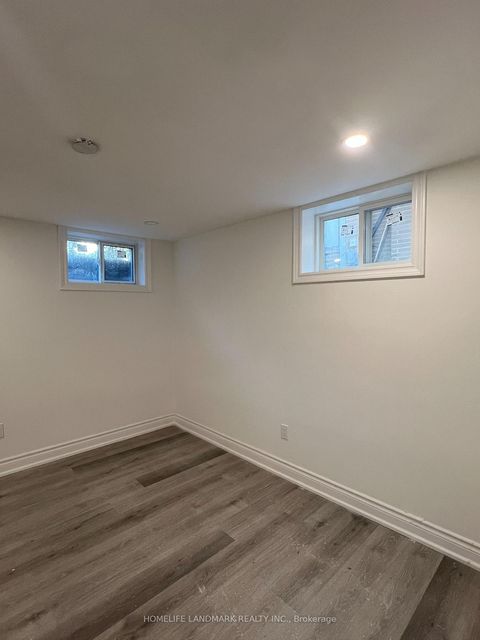 Photo 18 at 181 Newton Street E, College Manor, Newmarket