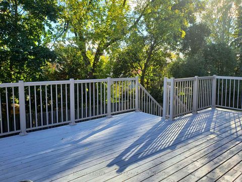 Photo 37 at 29 Threadneedle Crescent, Hillcrest Village, Toronto