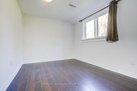 Photo 37 at 20 Lippincott Court, North Richvale, Richmond Hill