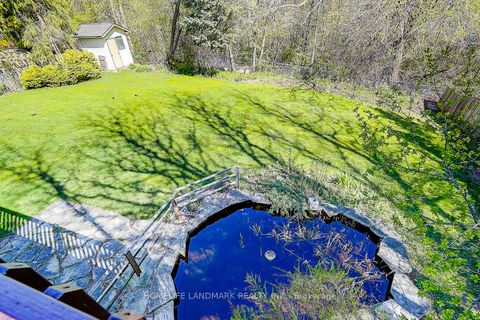 Photo 43 at 20 Lippincott Court, North Richvale, Richmond Hill