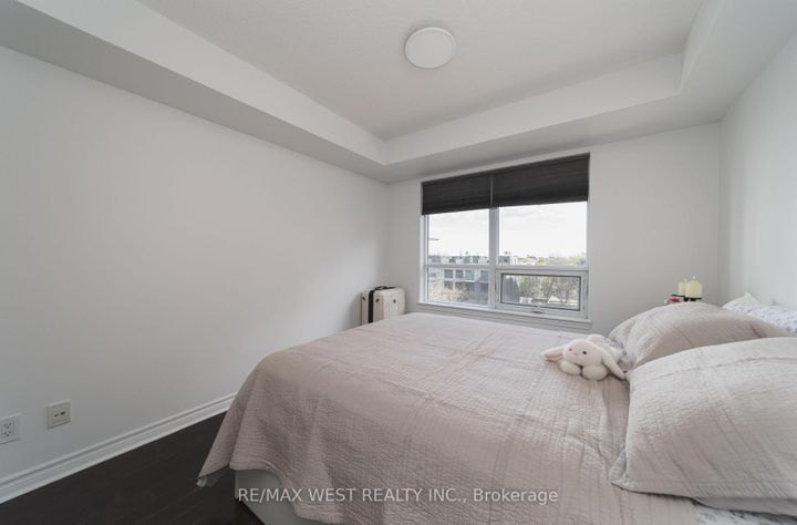 Photo 9 at 524 - 27 Rean Drive, Bayview Village, Toronto