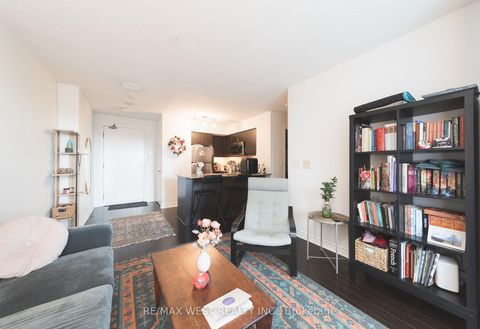Photo 2 at 524 - 27 Rean Drive, Bayview Village, Toronto