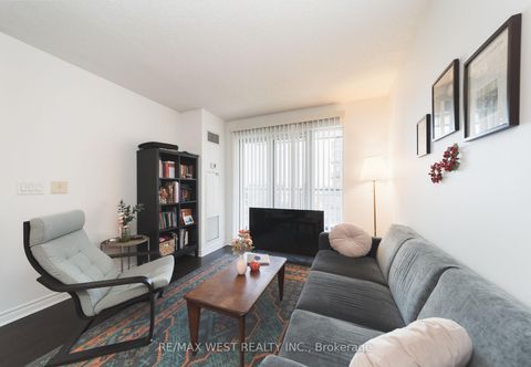 Photo 3 at 524 - 27 Rean Drive, Bayview Village, Toronto