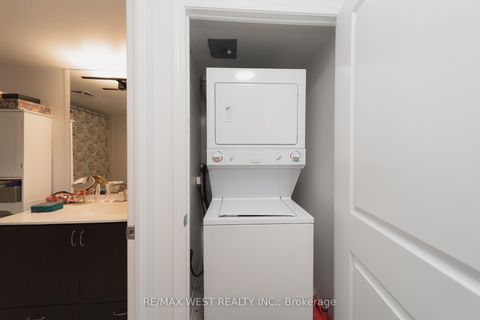 Photo 15 at 524 - 27 Rean Drive, Bayview Village, Toronto