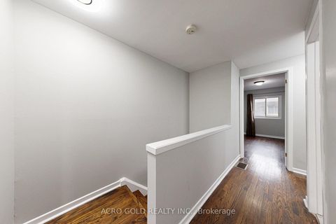 Photo 4 at 62 - 441 Military Trail, Morningside, Toronto