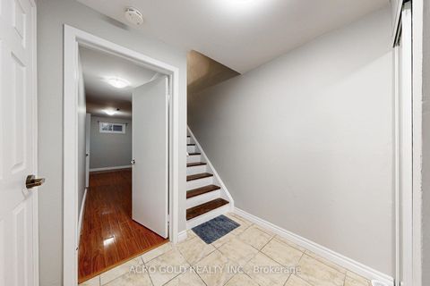 Photo 15 at 62 - 441 Military Trail, Morningside, Toronto