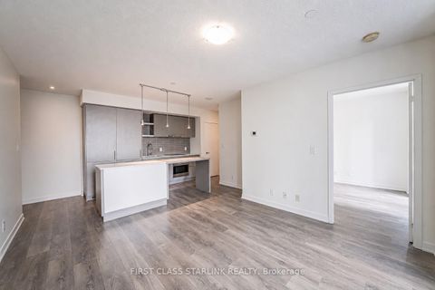 Photo 5 at 2801 - 100 Harbour Street, Waterfront Communities C1, Toronto