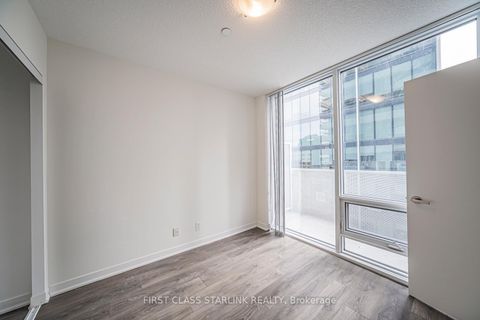 Photo 15 at 2801 - 100 Harbour Street, Waterfront Communities C1, Toronto
