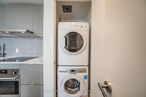 Photo 18 at 2801 - 100 Harbour Street, Waterfront Communities C1, Toronto