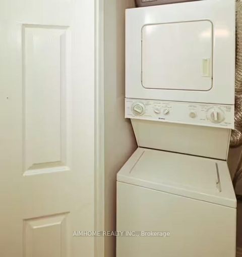 Photo 9 at 1 - 100 Redpath Avenue, Mount Pleasant West, Toronto
