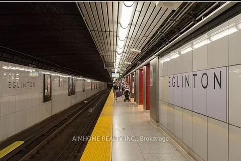 Photo 11 at 1 - 100 Redpath Avenue, Mount Pleasant West, Toronto