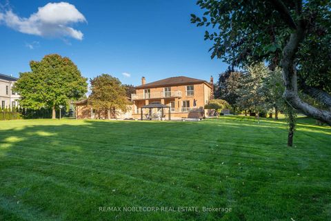 Photo 8 at 72 Balding Boulevard, East Woodbridge, Vaughan