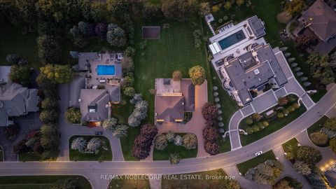 Photo 11 at 72 Balding Boulevard, East Woodbridge, Vaughan