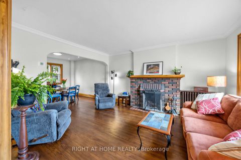 Photo 2 at 26 Maryland Boulevard, Crescent Town, Toronto