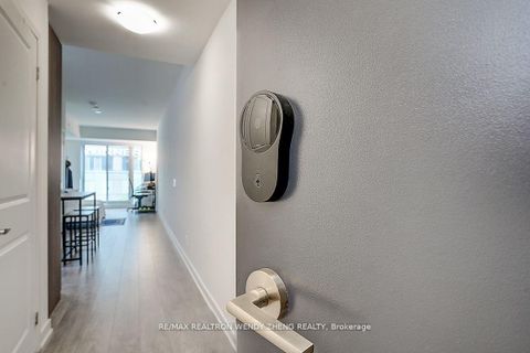 Photo 4 at 307 - 543 Richmond Street W, Waterfront Communities C1, Toronto