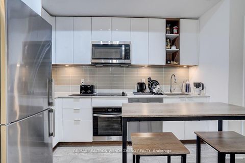 Photo 9 at 307 - 543 Richmond Street W, Waterfront Communities C1, Toronto
