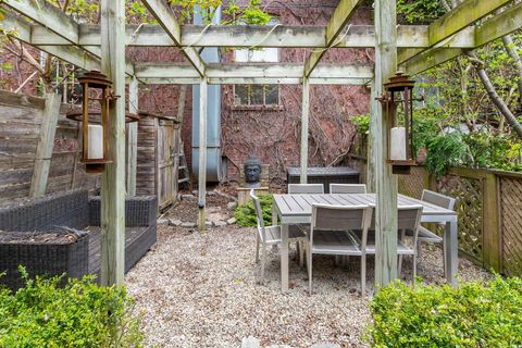 Photo 25 at 73 Berkeley Street, Moss Park, Toronto