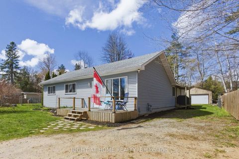 Photo 0 at 2432 Wallace Avenue, Alcona, Innisfil