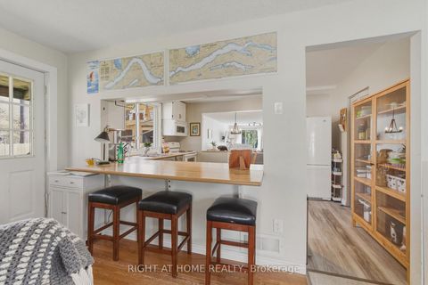 Photo 3 at 2432 Wallace Avenue, Alcona, Innisfil