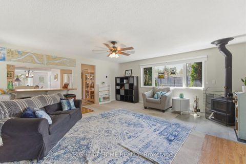 Photo 10 at 2432 Wallace Avenue, Alcona, Innisfil