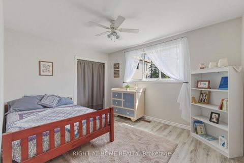 Photo 15 at 2432 Wallace Avenue, Alcona, Innisfil