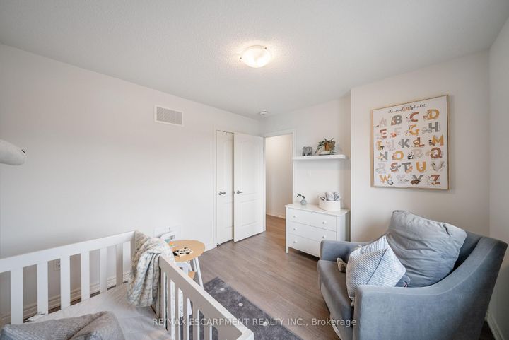 Photo 26 at 223 Skinner Road, Waterdown, Hamilton