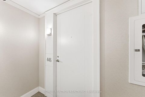 Photo 3 at 446 - 830 Lawrence Avenue W, Glen Park, Toronto