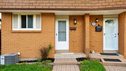 Photo 6 at 58 Yellow birchway, Hillcrest Village, Toronto