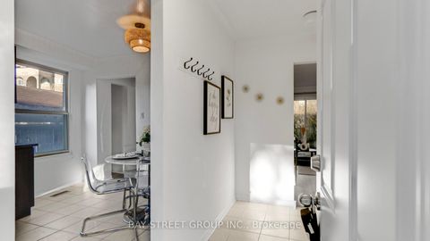 Photo 7 at 58 Yellow birchway, Hillcrest Village, Toronto
