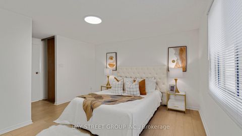 Photo 30 at 58 Yellow birchway, Hillcrest Village, Toronto