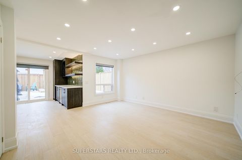 Photo 9 at 163 Brucker Road, Holly, Barrie